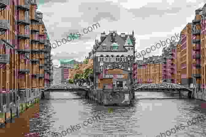 Speicherstadt, Hamburg Hamburg Travel Guide: With 100 Landscape Photos