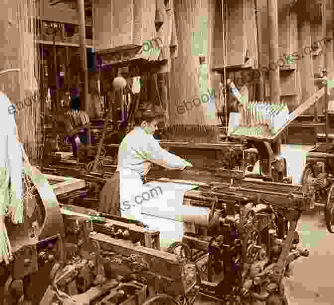 The Textile Industry Before The Pacific War Book Cover Women And The Labour Market In Japan S Industrialising Economy: The Textile Industry Before The Pacific War