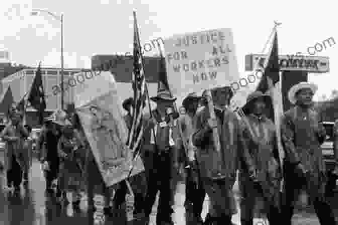 Workers Marching With Banner And Flag During A Strike In Arizona Forging The Copper Collar: Arizona S Labor Management War Of 1901 1921 (Century Collection)